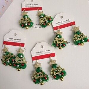 NWT Cute Christmas Tree Drop Earrings